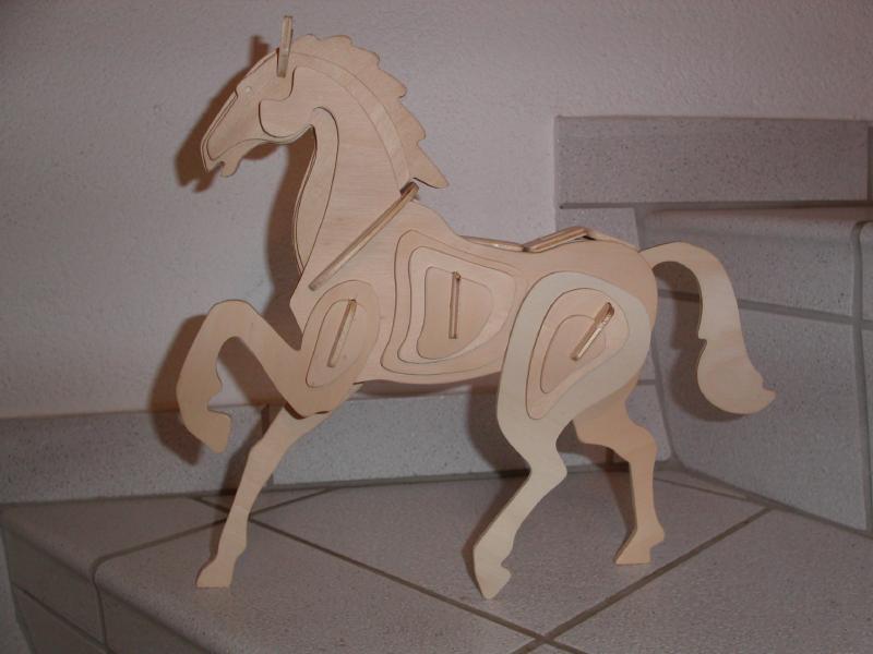 imagem do arquivo vetor para download Cavalo 3D quebra-cabeça