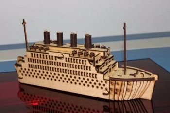 imagem do arquivo vetor para download Quebra Cabeça 3D do Titanic 