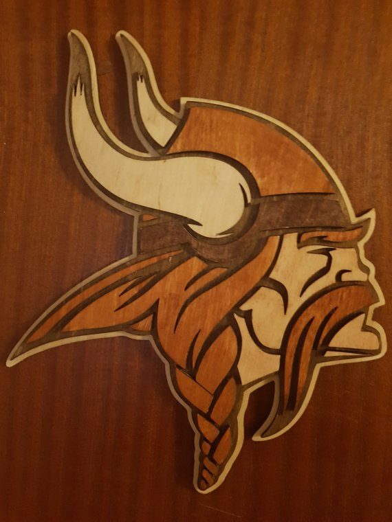 imagem do arquivo vetor para download Pendente de Parede em Forma de Cabeça de Viking
