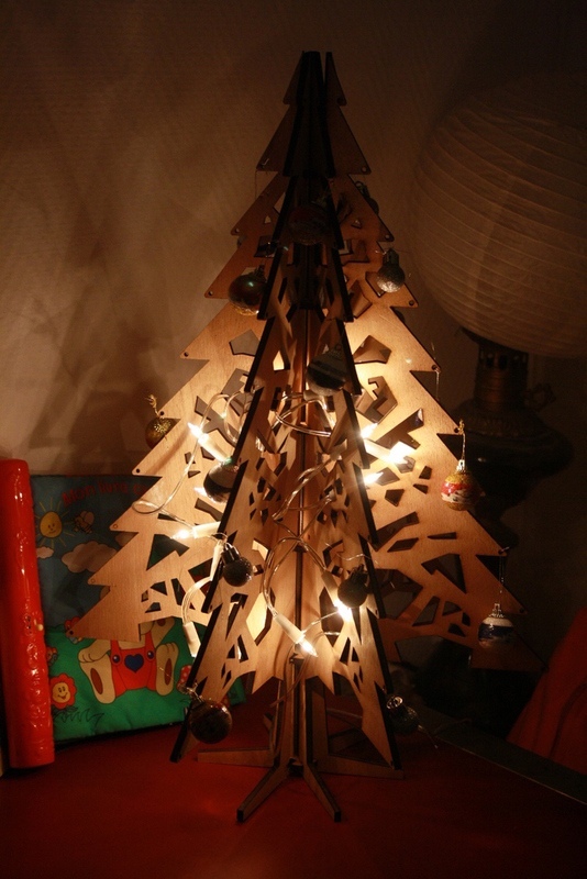imagem do arquivo vetor para download Árvore de Natal 3D Cortada a Laser