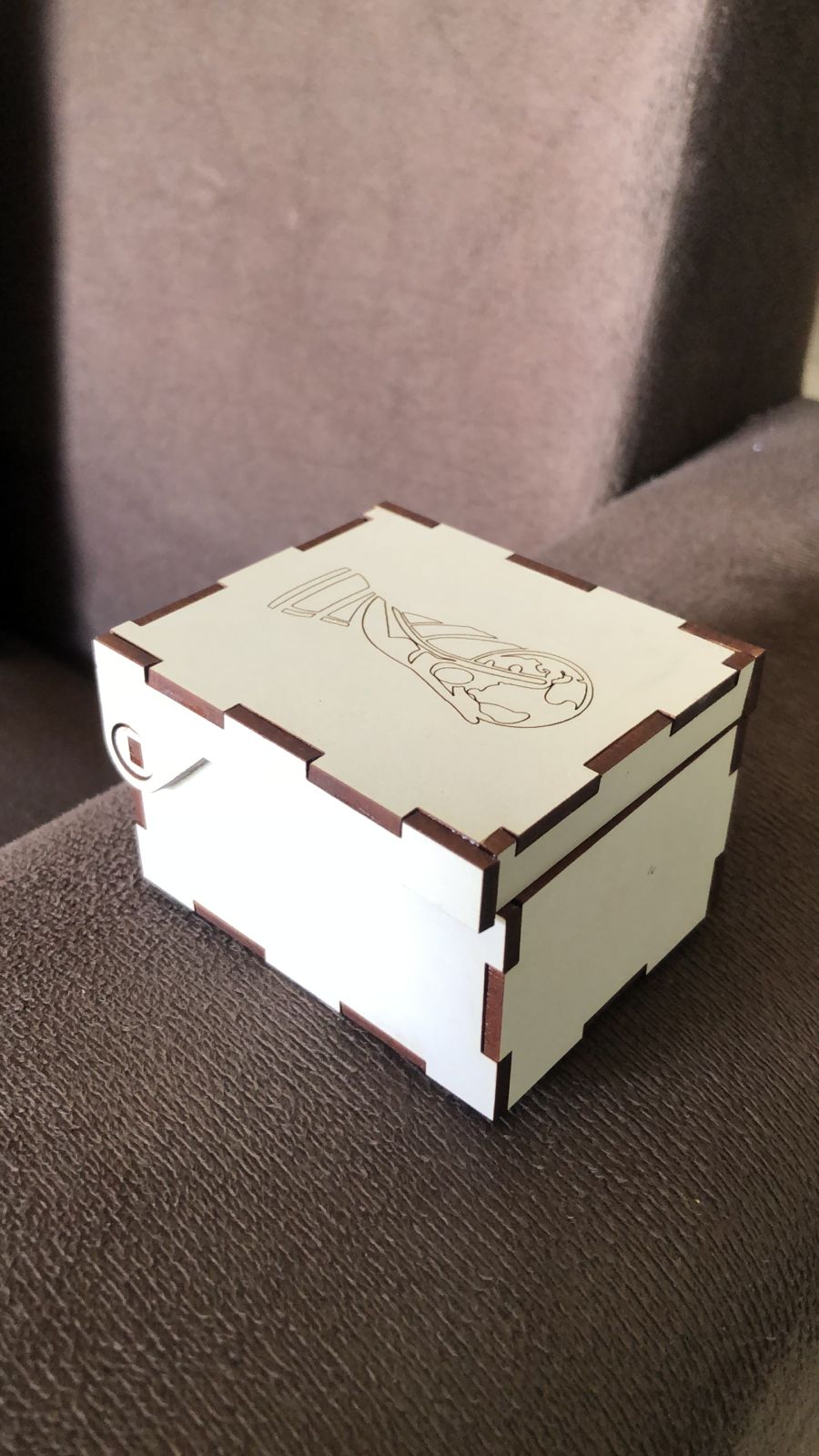 imagem do arquivo vetor para download Caixinha Porta Figurinha Copa