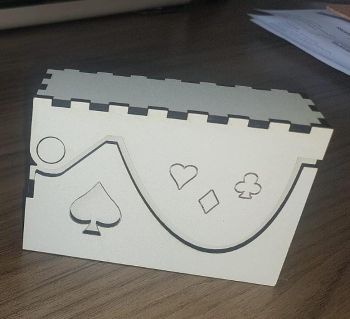 imagem do arquivo vetor para download CAIXA PARA BARALHO - TRUCO